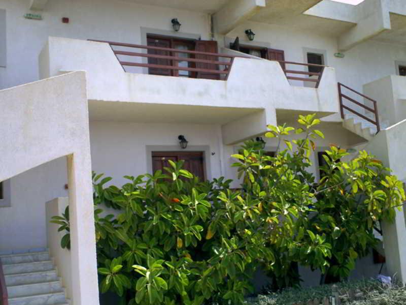 Foiníkion Yiannis Ηotel المظهر الخارجي الصورة