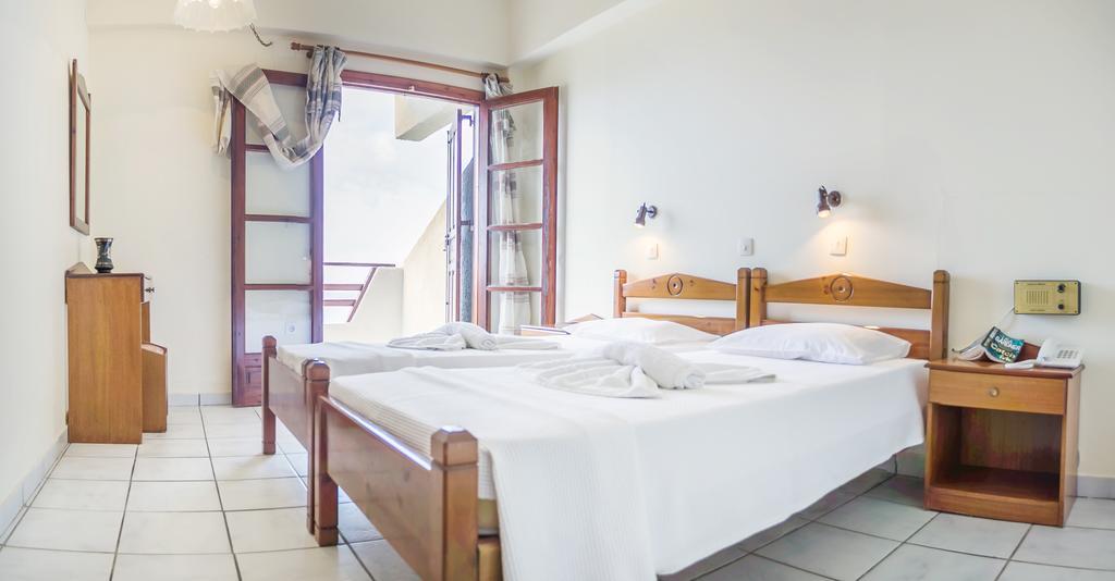 Foiníkion Yiannis Ηotel المظهر الخارجي الصورة