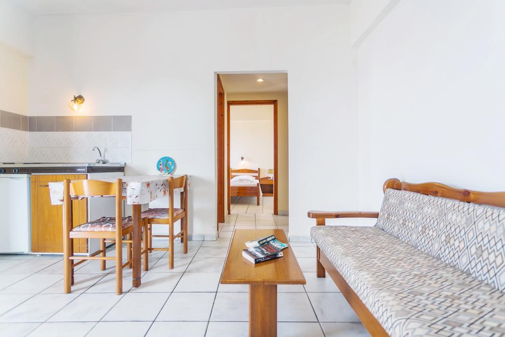 Foiníkion Yiannis Ηotel المظهر الخارجي الصورة