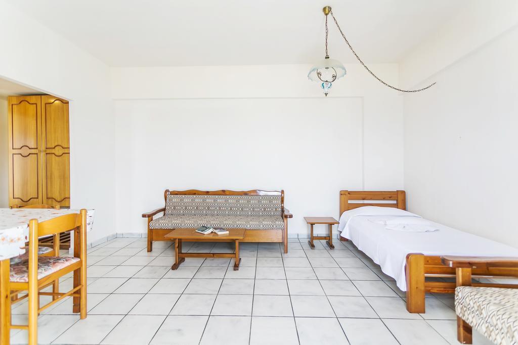 Foiníkion Yiannis Ηotel المظهر الخارجي الصورة